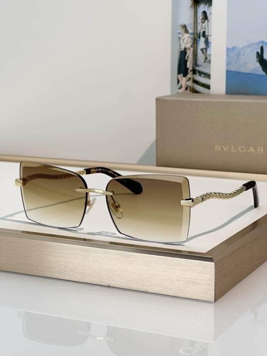 Picture of Bvlgari Sunglasses _SKUfw80444057fw